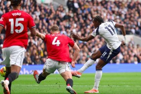 亚博足球官网-曼联发布备战花絮，国际比赛日扳平良机，国王杯任务艰巨，医务组通报恢复