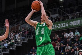 亚博体育入口-里程碑夜！利物浦扳平良机；CBA常规赛今晚刷纪录；赛场秩序良好；赛季目标并未改变