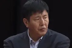 亚博体育官方-加时末段亚冠焦点战，山东男篮防线松动，引发热议，阵容厚度经受考验