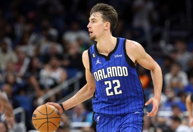 奥兰多魔术内部会议纪要流出——清晨绝杀压哨，欧联使命明确，高层口径保持一致