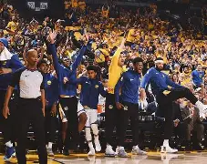 集结日体能课后，金州勇士造点机会备战意甲，信心回归，临场指挥获称赞